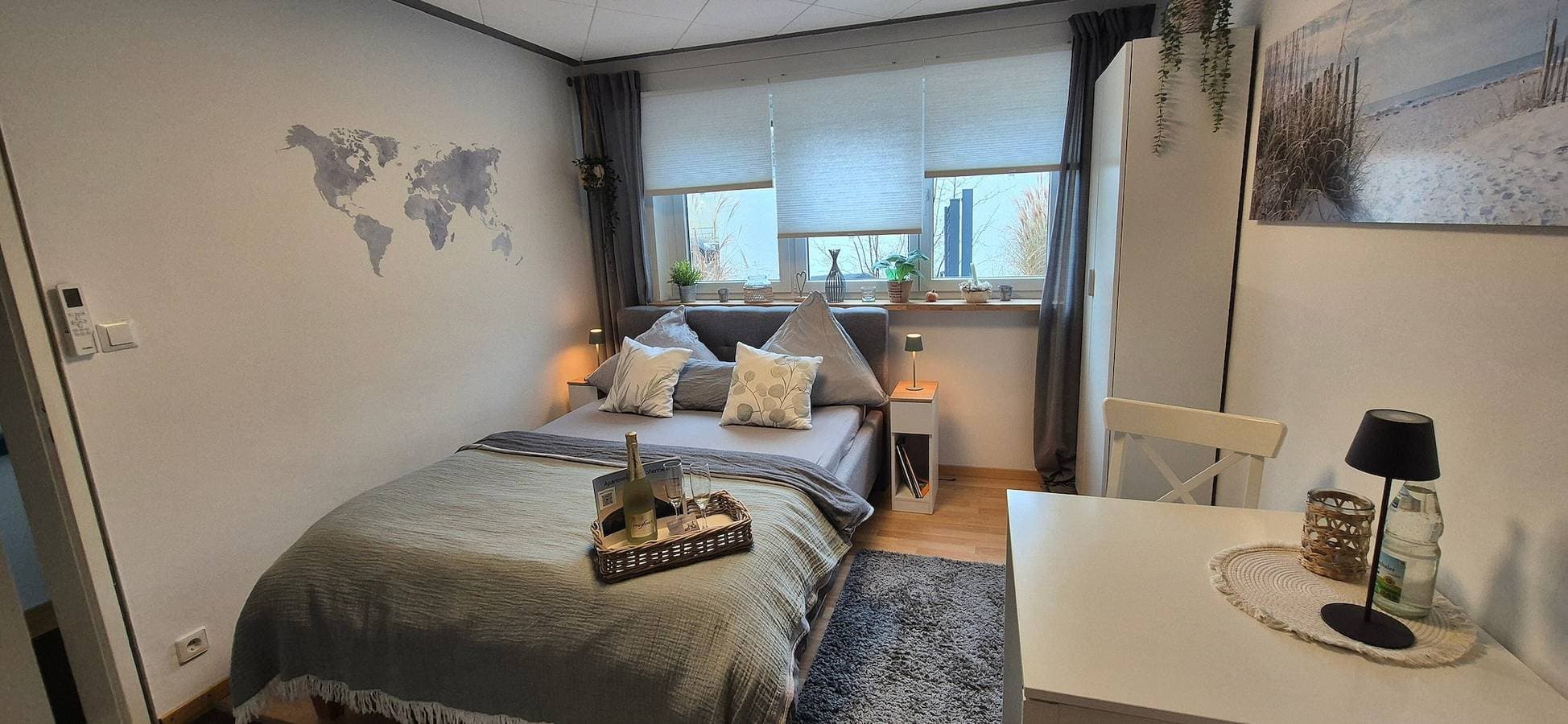 Foto 12 von 22: Ferienwohnung 'Am Hohentwiel' mit Bergblick, privater Terrasse und WLAN