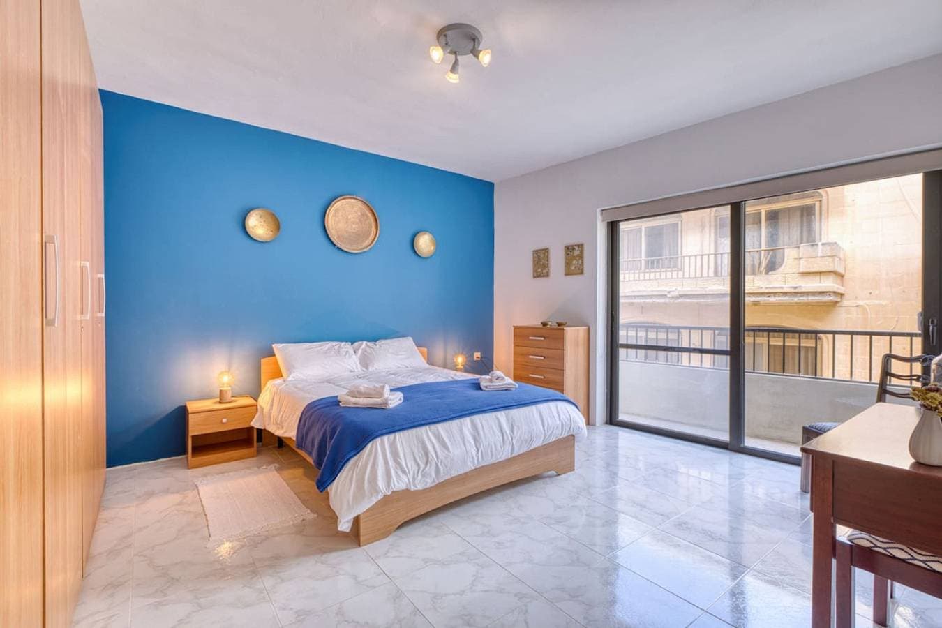 Foto 2 von 52: Ferienwohnung für 4 Personen mit Balkon