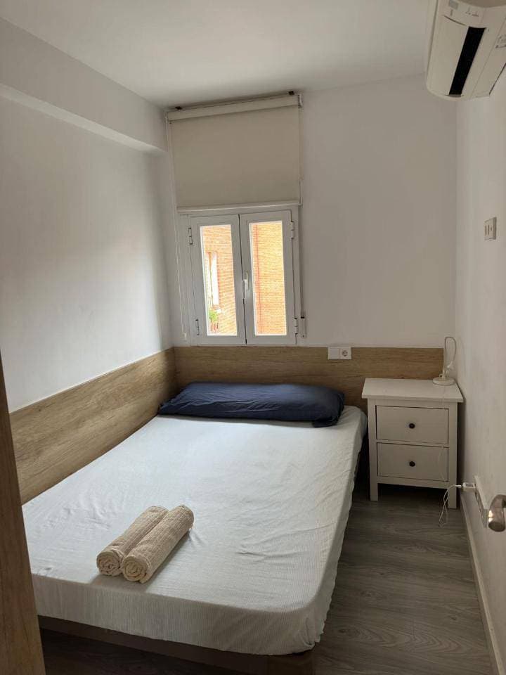 Foto 6 von 12: Three-Bedroom Apartment