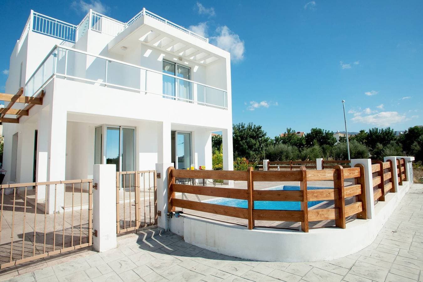 Foto 2 von 26: Great Coral Bay Villa | Villa Coral Bay Epta | 3 Bedrooms | Private Pool