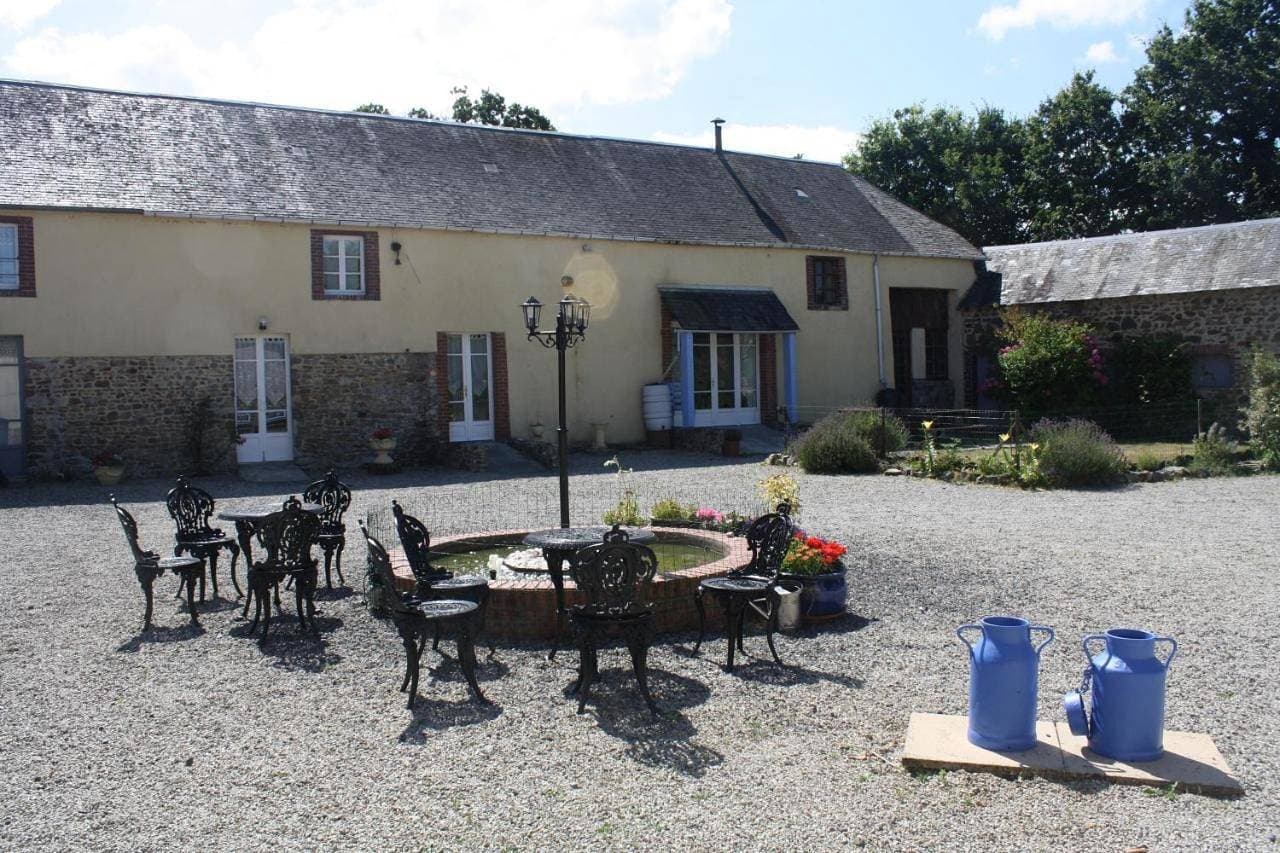 Lavender Cottage 1