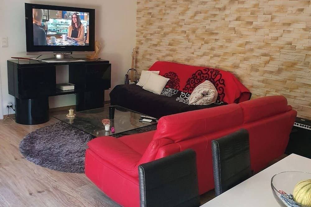 Foto 5 von 11: Lovely apartment in a peaceful green setting on the village heights.