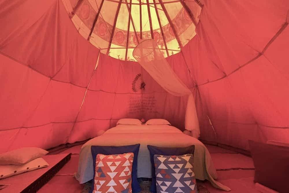 Cabra - Tipi Tent 1