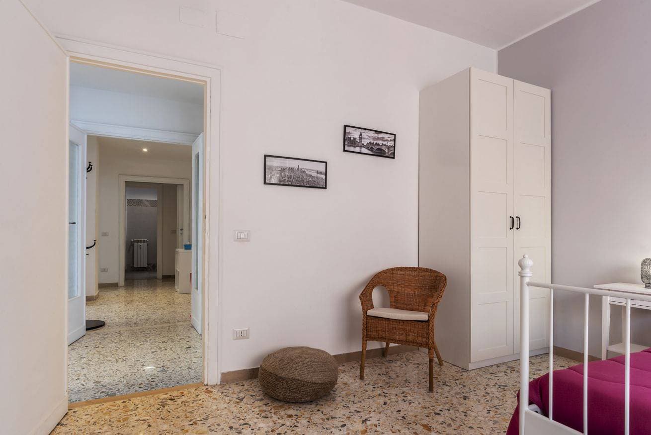 Foto 9 von 35: Ferienwohnung für 4 Personen mit Balkon/Terrasse
