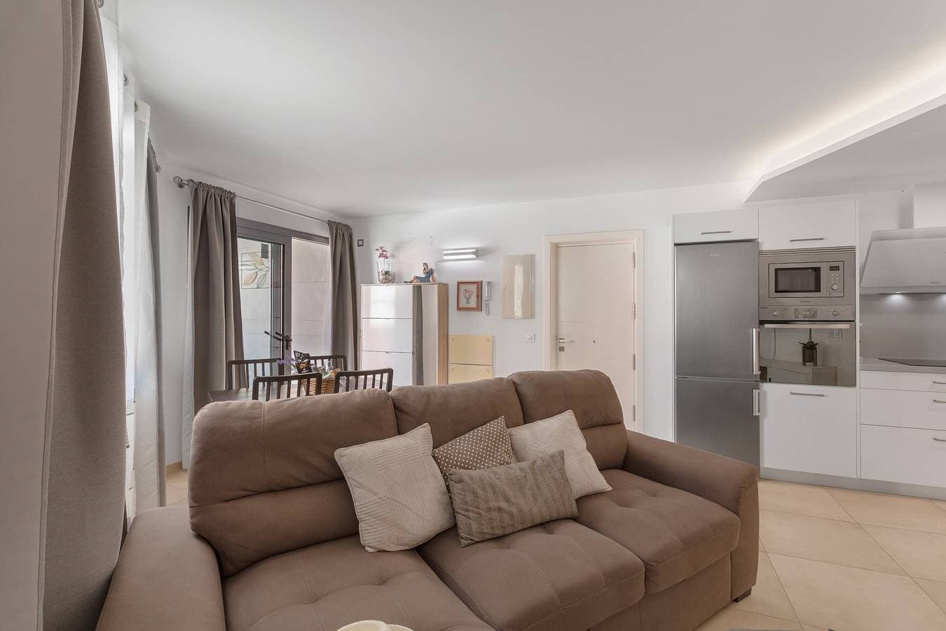 Foto 7 von 34: Ferienwohnung 'Sunset Star' mit Meerblick vom Solarium, privatem Balkon und WLAN