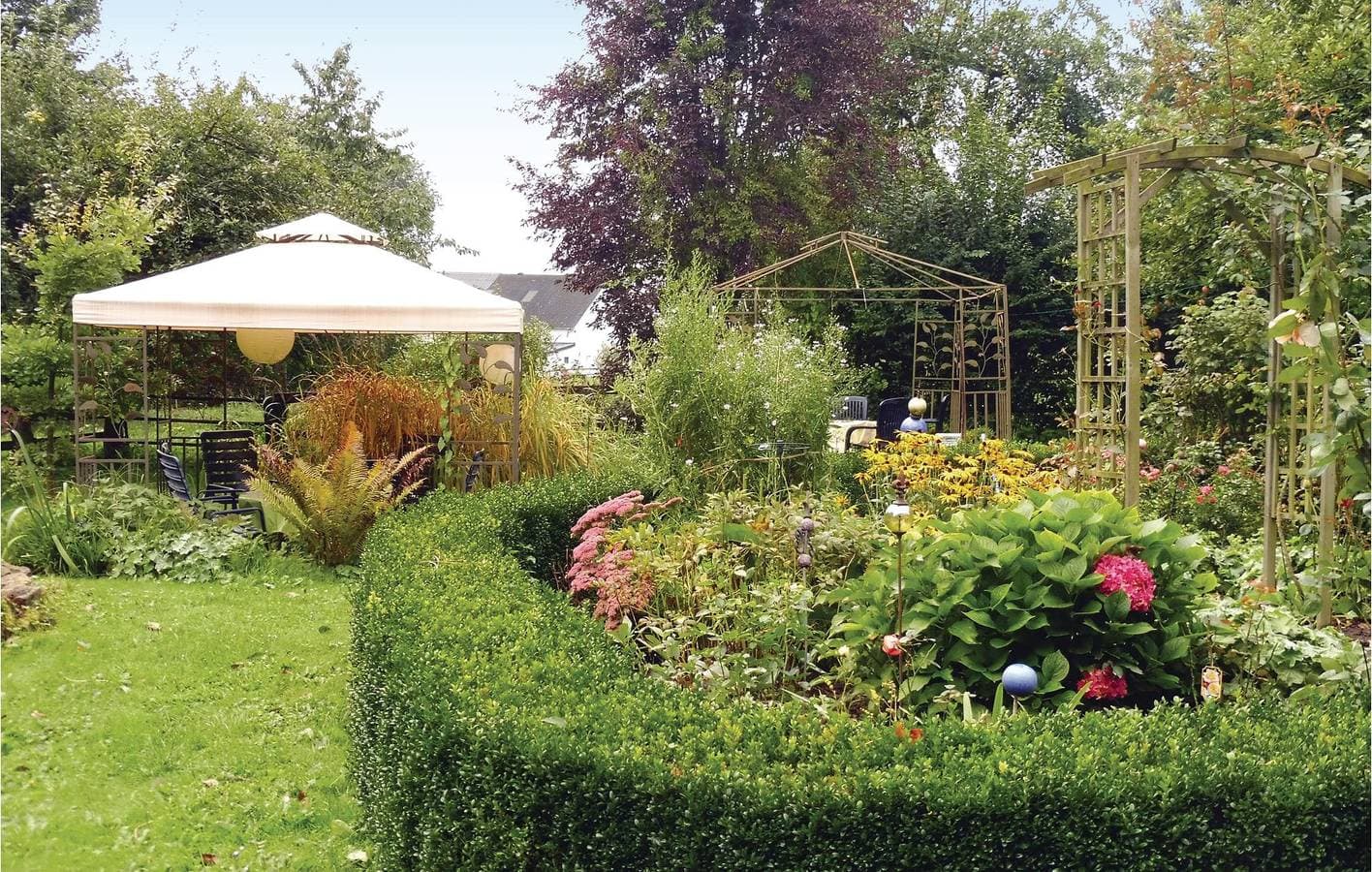 Foto 8 von 19: Gemütliche Ferienwohnung mit TV, Parkplatz, Garten & Terrasse bei Schwalenberg