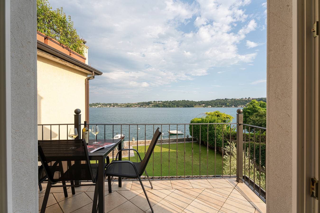 Foto 4 von 36: Apartment 'La Gioconda' mit Seeblick, WLAN und Klimaanlage