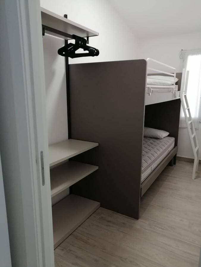 Foto 3 von 24: Two-Bedroom Apartment