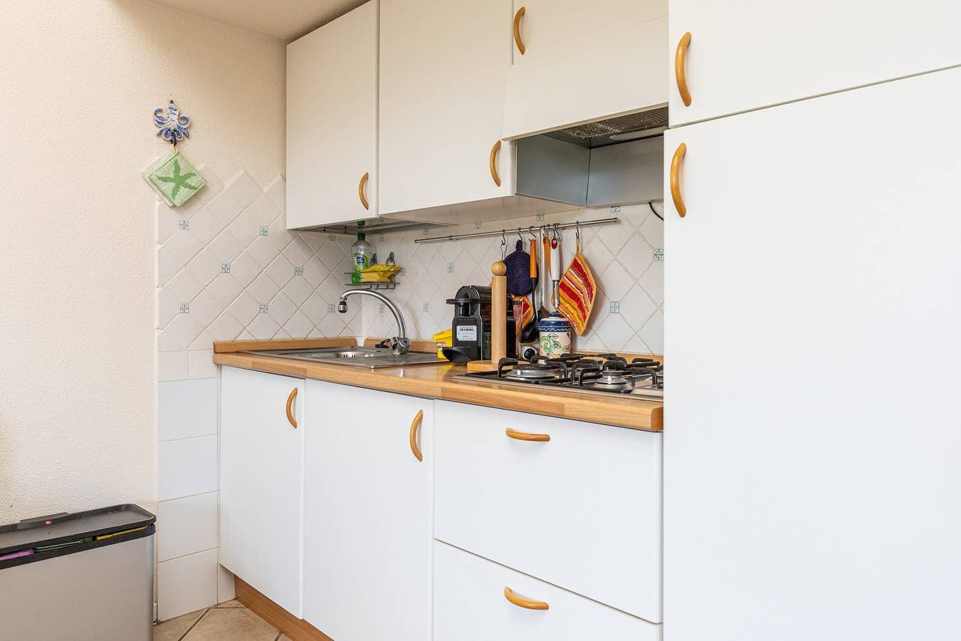 Foto 7 von 25: Ferienwohnung "Baia del Faro" mit Balkon und Grill