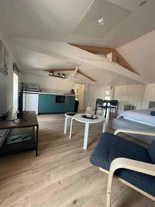 Foto 4 von 7: One-Bedroom Apartment