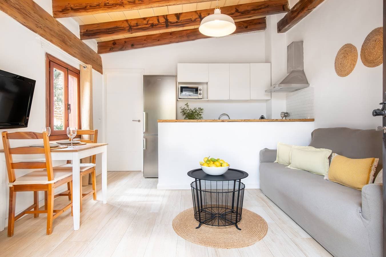Foto 7 von 34: Ferienwohnung 'La Casita' mit Bergblick, Gemeinschaftspool und Wi-Fi