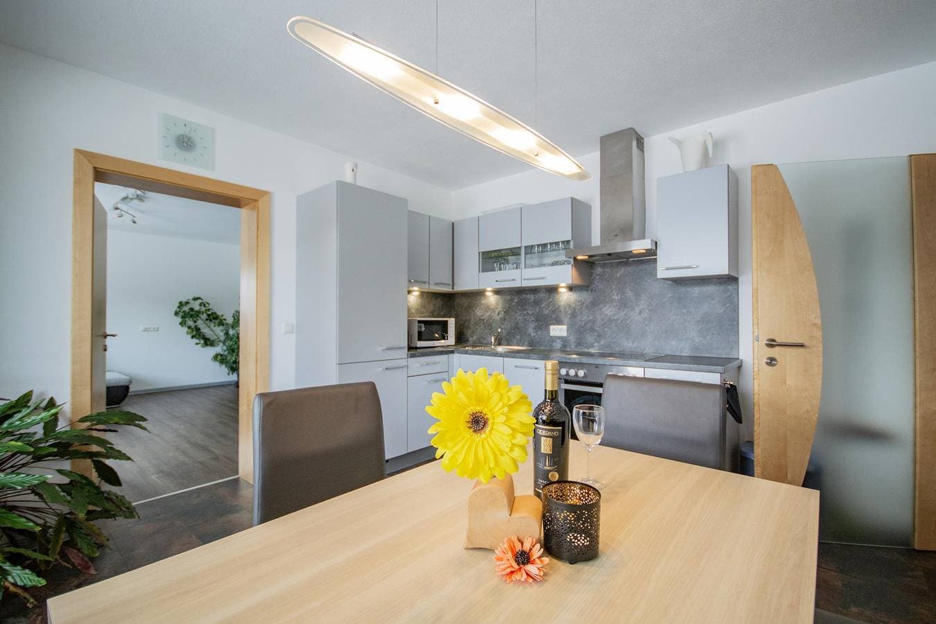 Foto 10 von 25: Ferienwohnung mit großem Garten