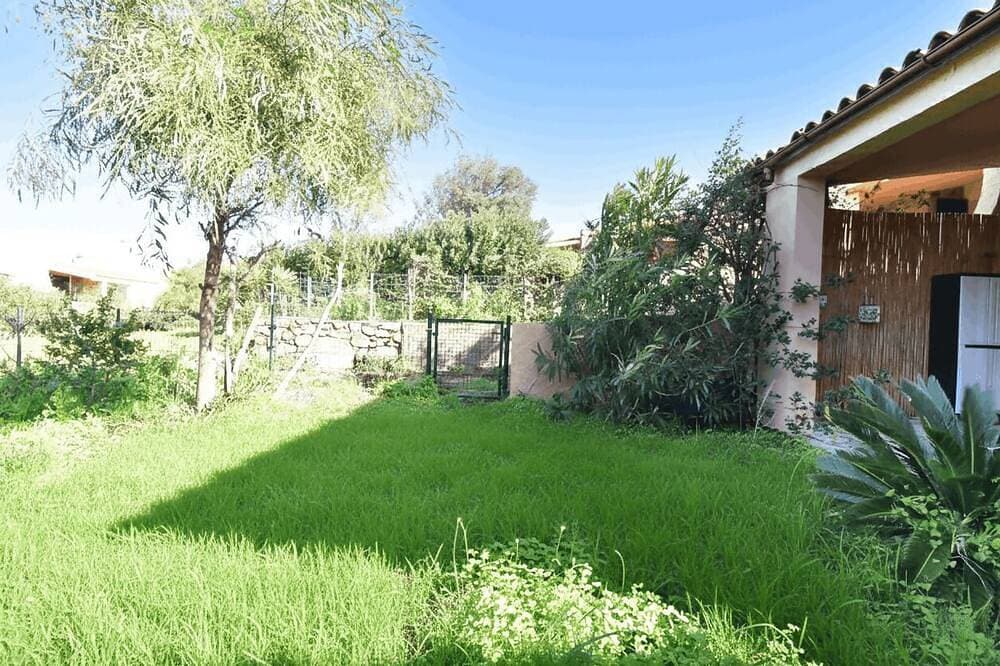 Foto 12 von 30: Cottage with wi-fi, a/c and fenced garden