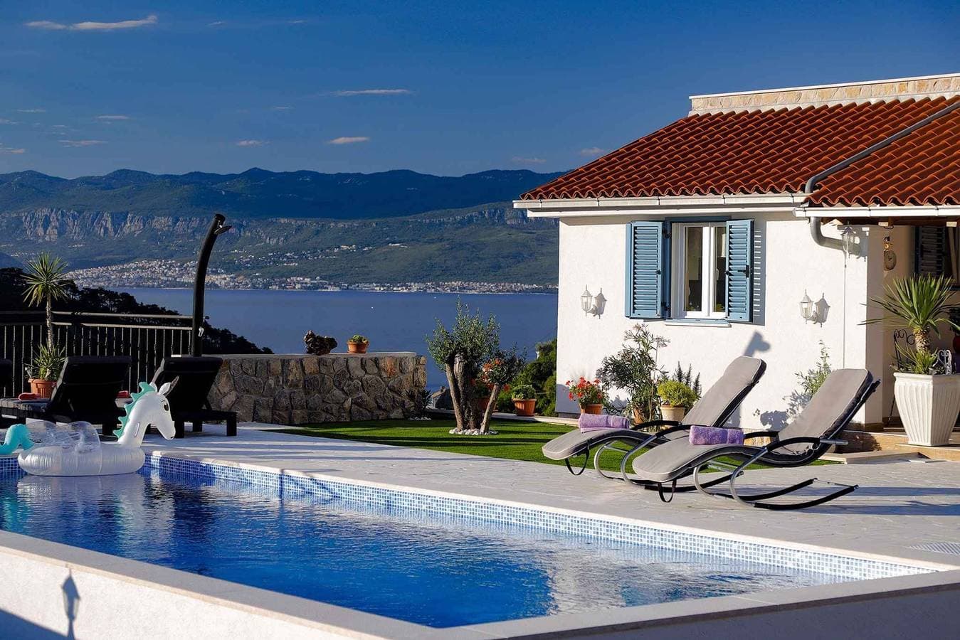 Foto 10 von 50: Ferienhaus mit Pool für 6 Personen