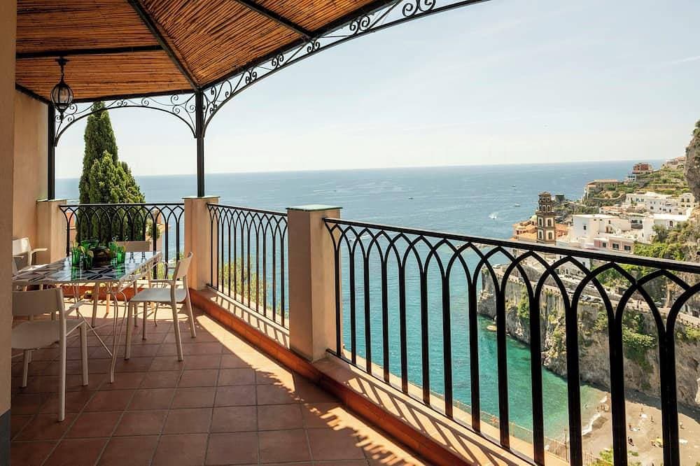 Haus am Meer mit Terrasse in Atrani 1