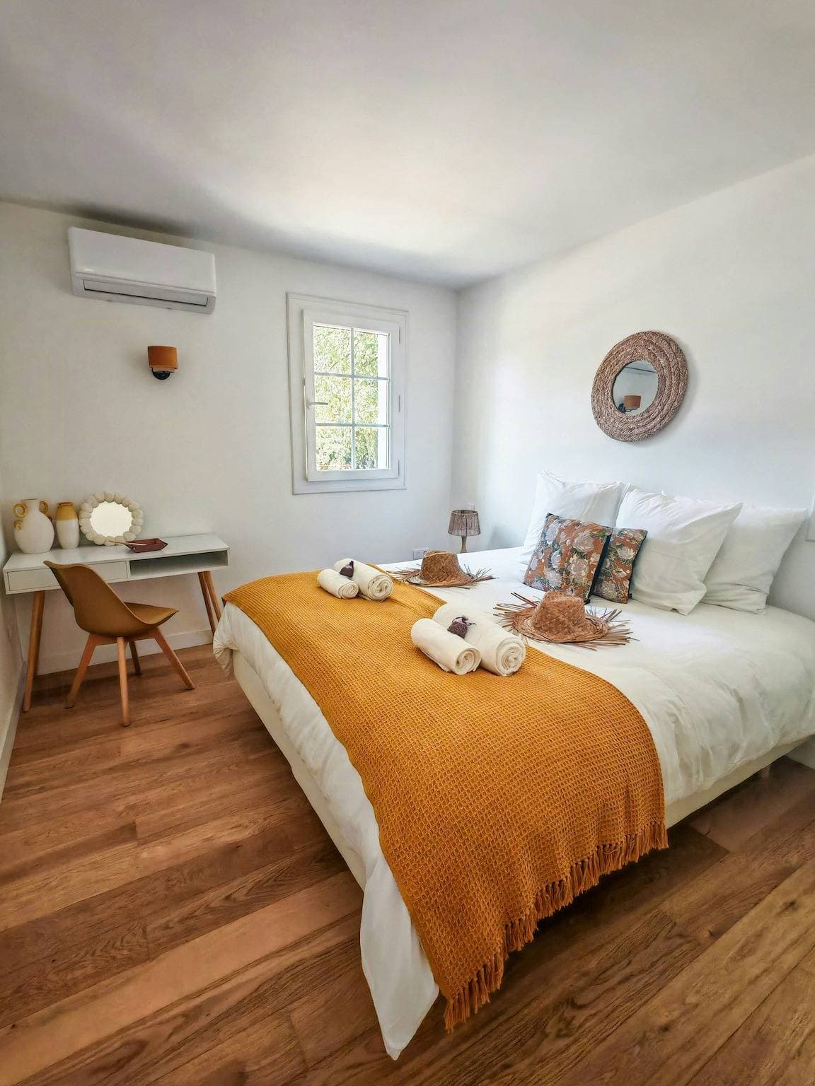 Foto 12 von 25: Villa auf einem Hektar schattigem Grundstück in der Provence Verte