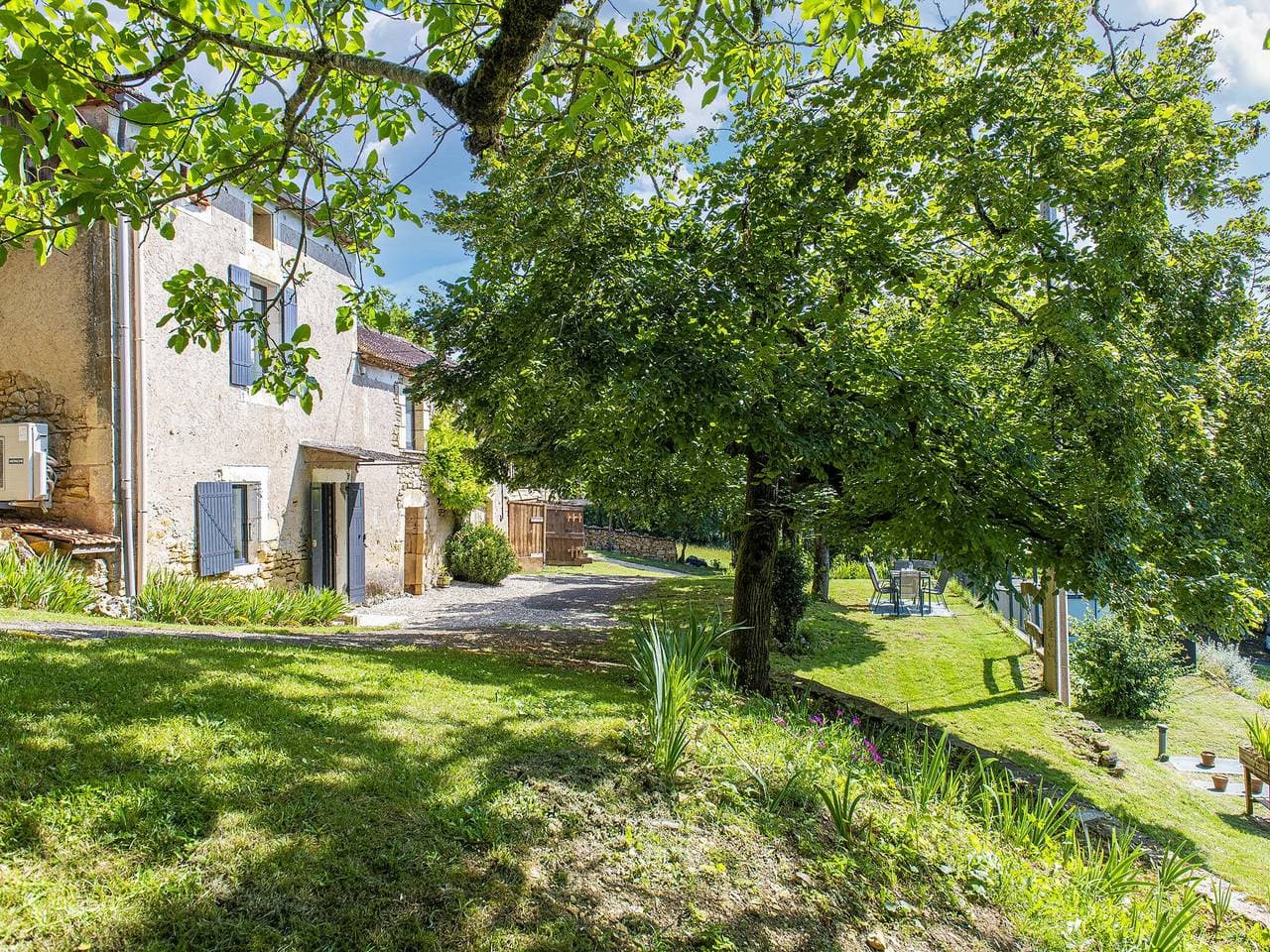 Foto 5 von 68: Ferienhaus in Soturac mit Privatpool