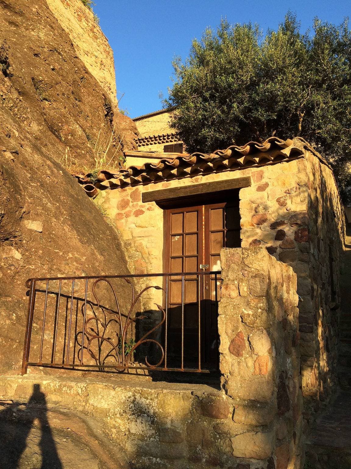 Foto 12 von 30: Charmantes Haus - Roquebrune-sur-Argens - Terrasse und Aussicht