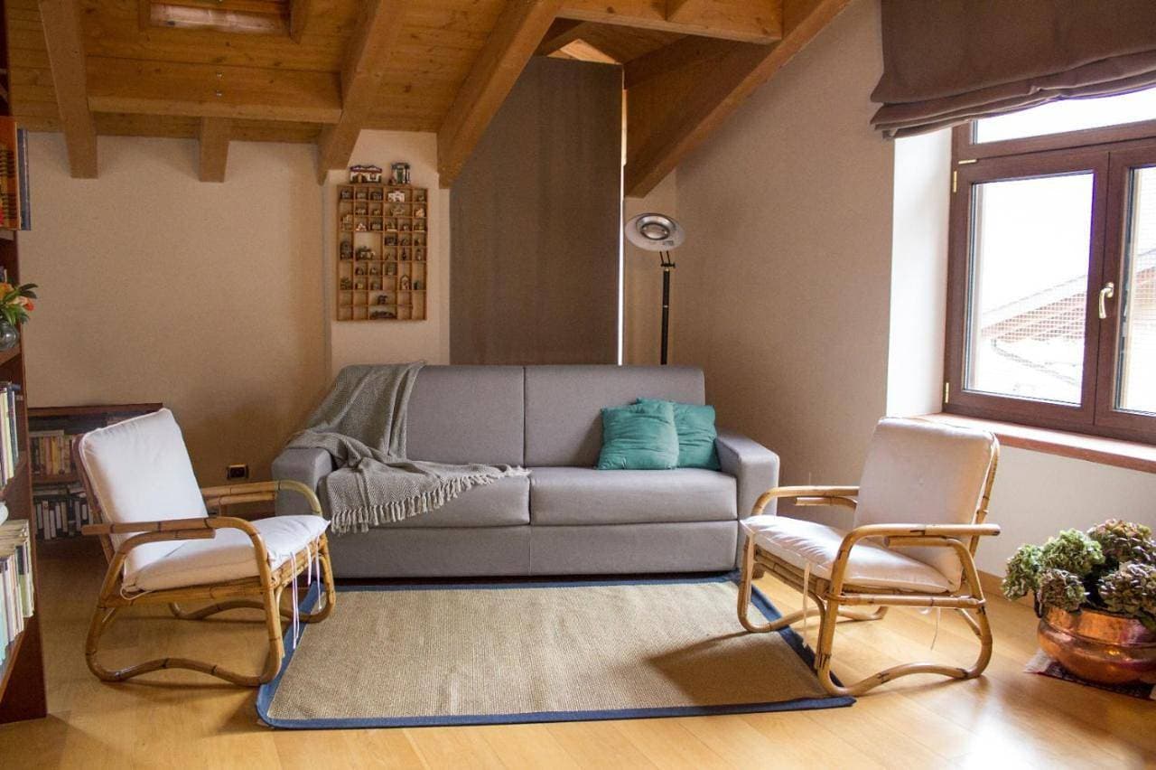 Foto 12 von 26: One-Bedroom Apartment - Attic