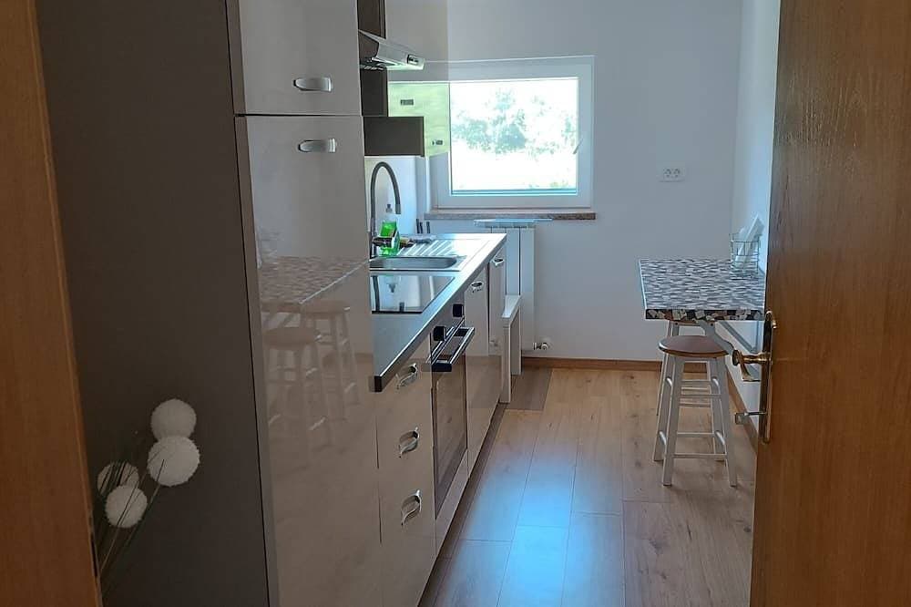 Foto 6 von 12: 2-Zimmer-Ferienwohnung mit Pool Kastel, Sredisnja Istra