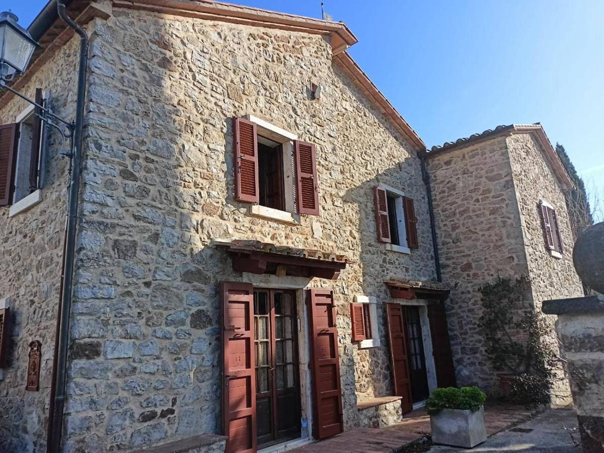 GiuMa Tuscany Historic Lux Farmhouse near Saturnia Hot Springs 1