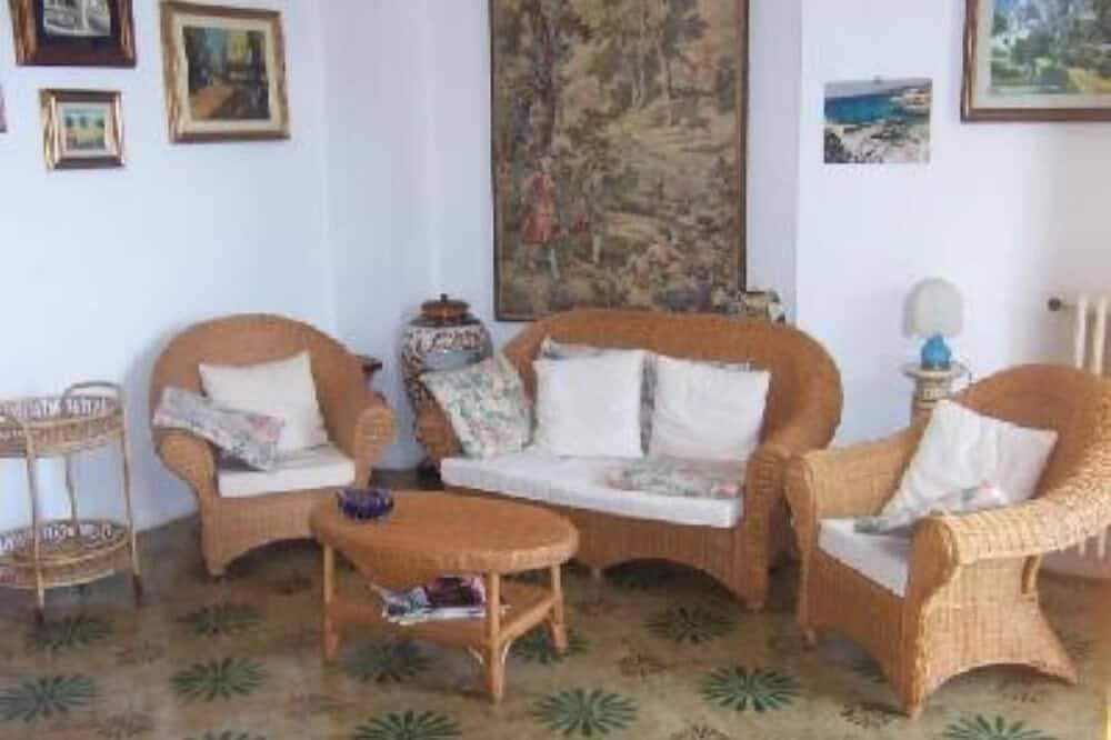 Foto 6 von 21: Castro: Ferienhaus / Villa - Castro