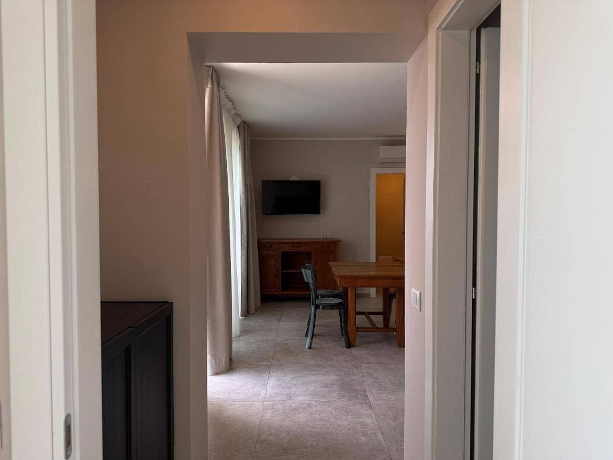 Foto 4 von 16: Two-Bedroom Apartment with View