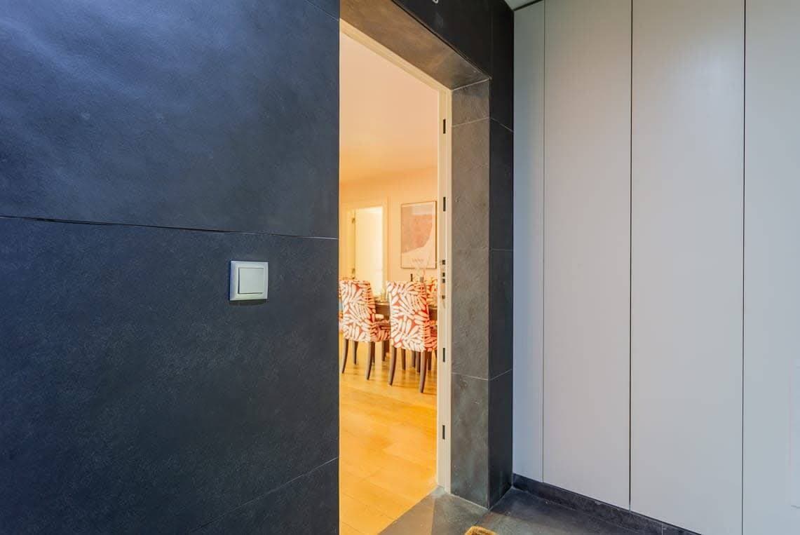 Foto 12 von 45: Spacious Lisbon Haven w/ Lift, Garage & Ev Access