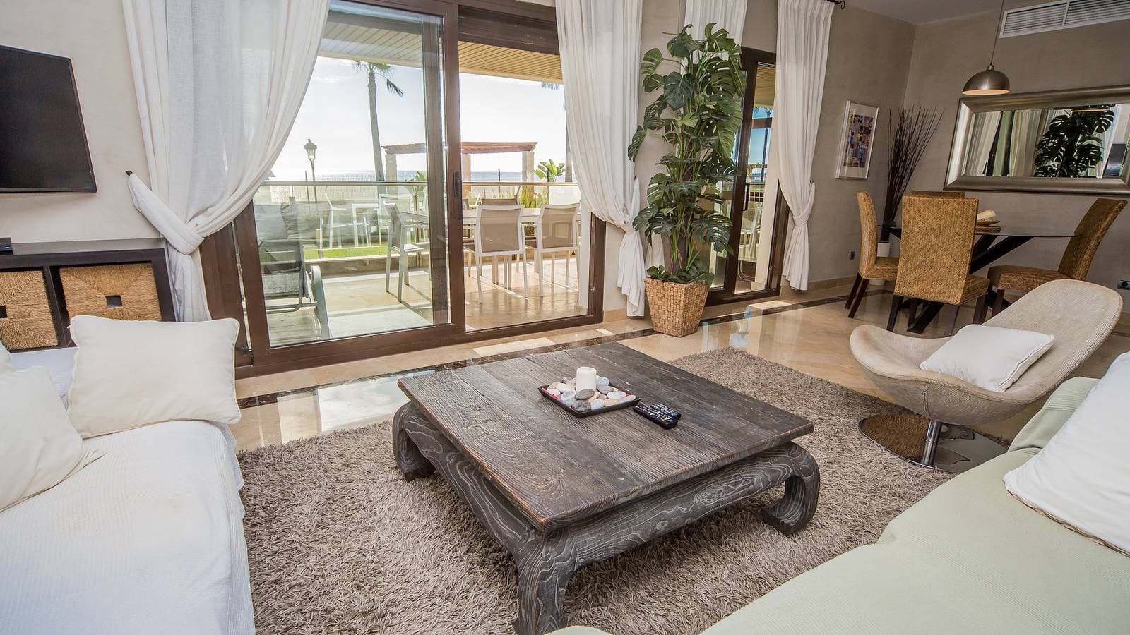 Foto 4 von 38: Marina del Castillo 305