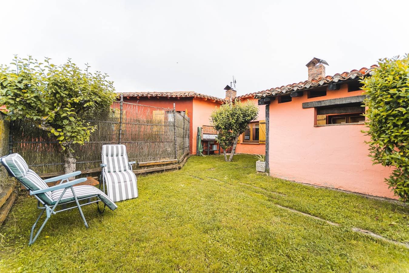 Foto 2 von 19: Ferienhaus 'La Casina' mit Bergblick und privatem Garten