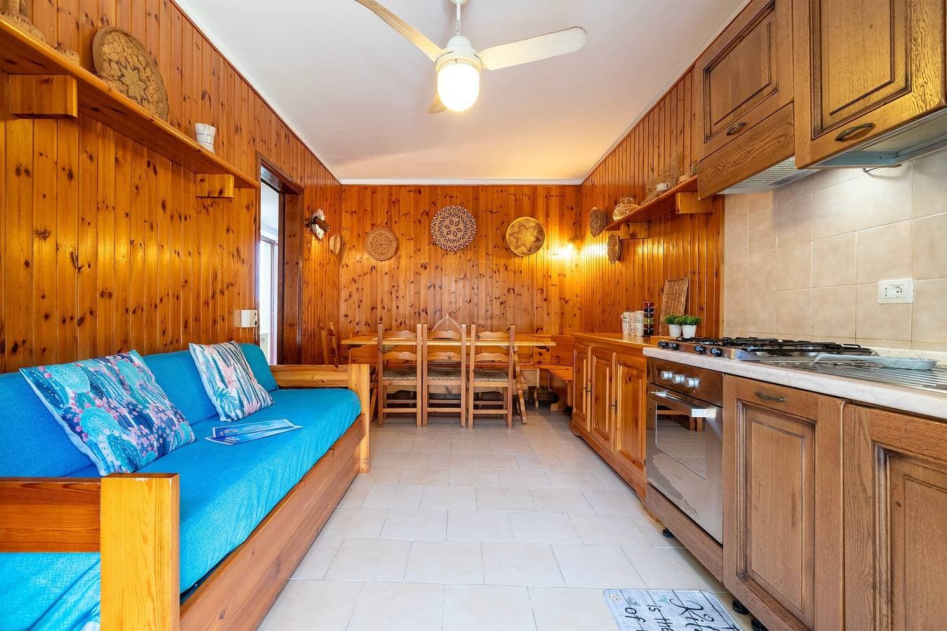 Foto 11 von 41: Ferienhaus 'A due passi dal Mare' mit Meerblick, privater Terrasse und WLAN