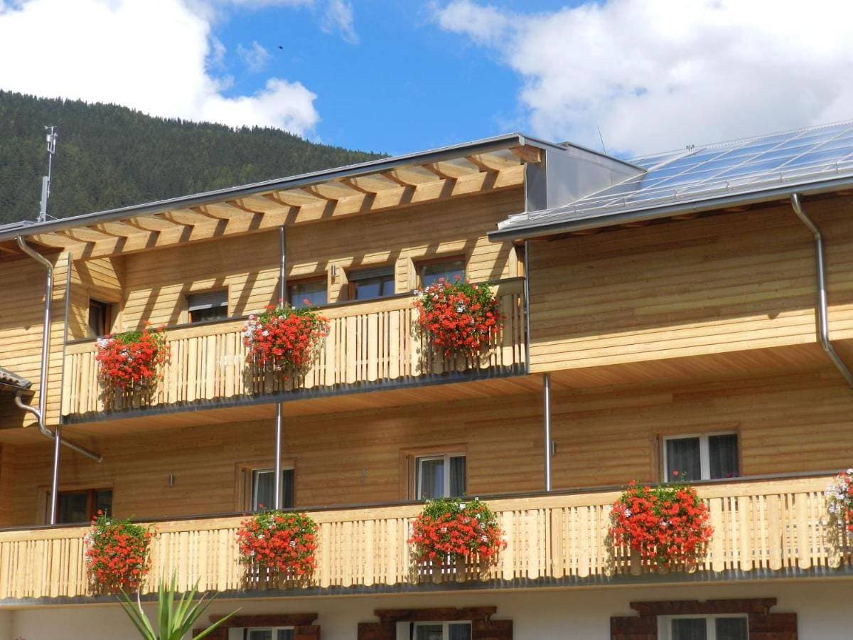 Foto 5 von 12: Apartment with Mountain View