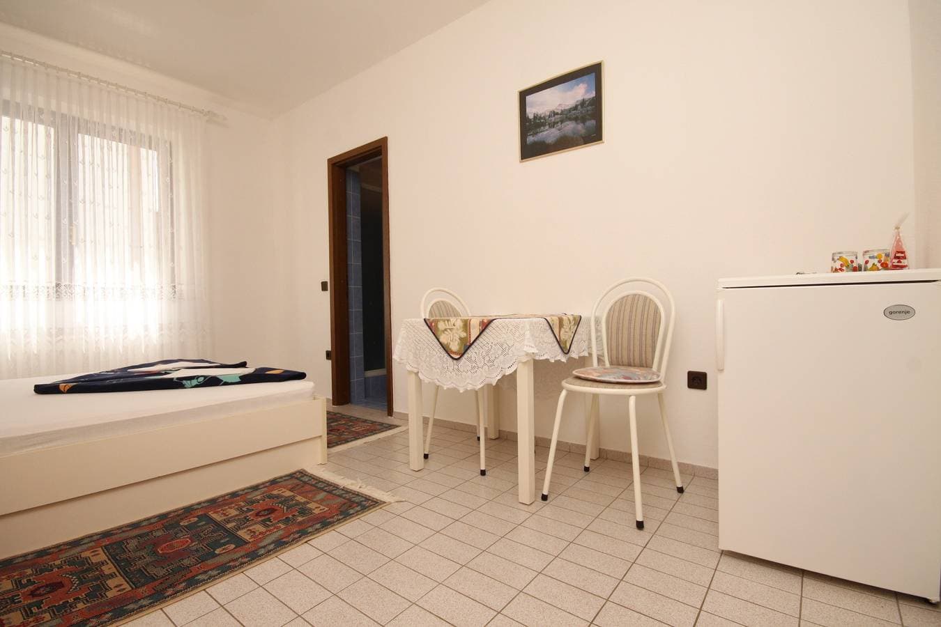 Foto 11 von 12: Zimmer am Strand Starigrad, Paklenica S-6591-a