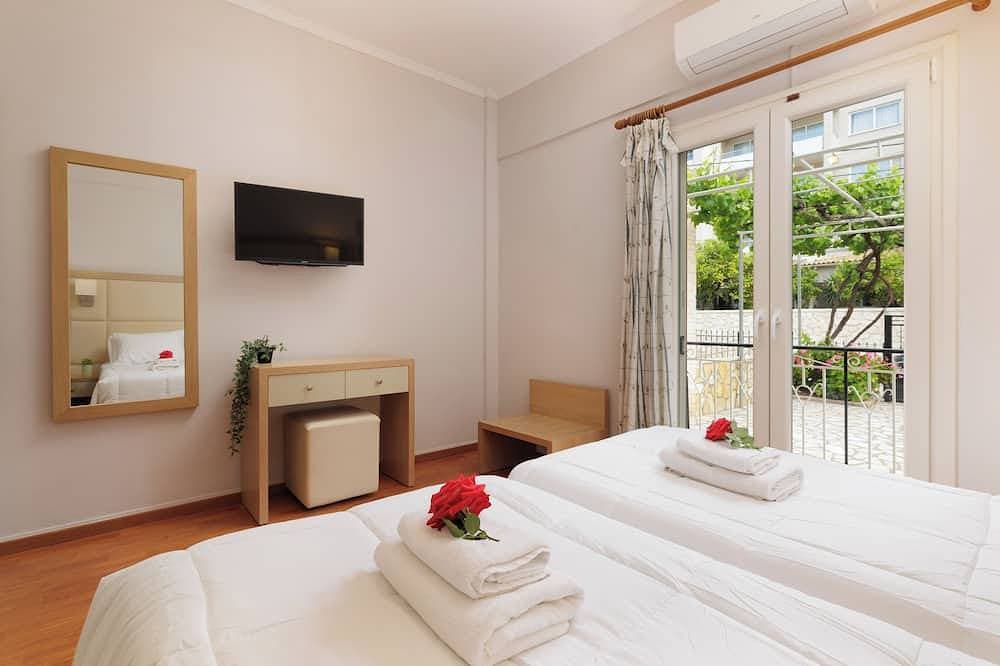 Foto 4 von 30: Santos Luxury Apartment Nr. 35, 50 Meter vom Strand von Dassia entfernt.