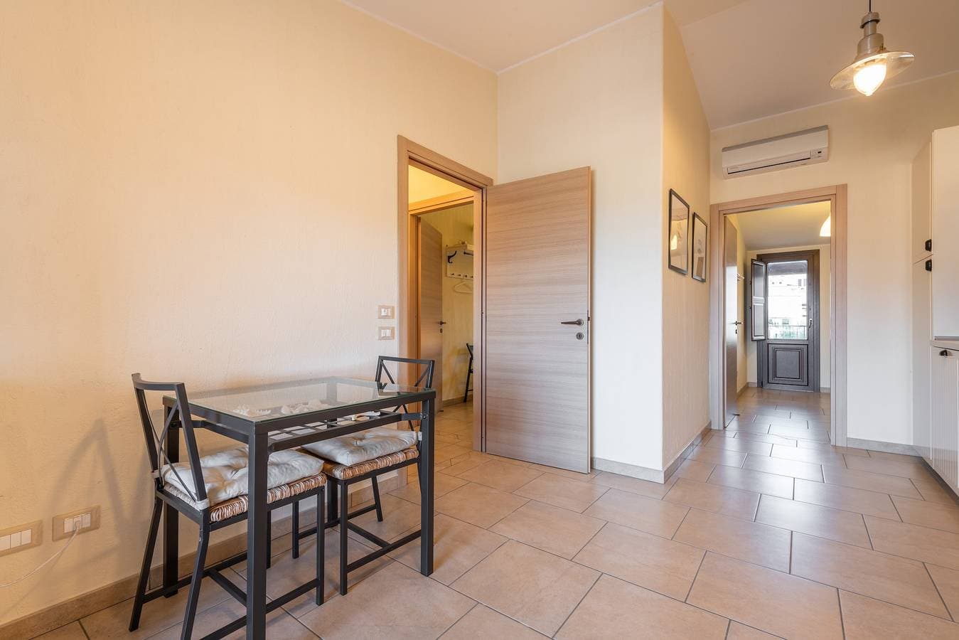 Foto 7 von 28: Ferienwohnung Residenza Agorà, Terrasse und Balkon