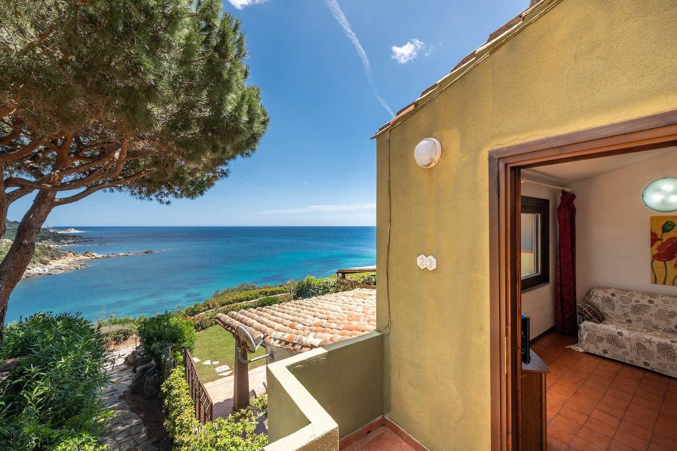 Accu is Prezzus C fronte mare 1