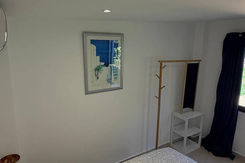 Foto 4 von 16: Mazet Noa - Quiet terrace & pool