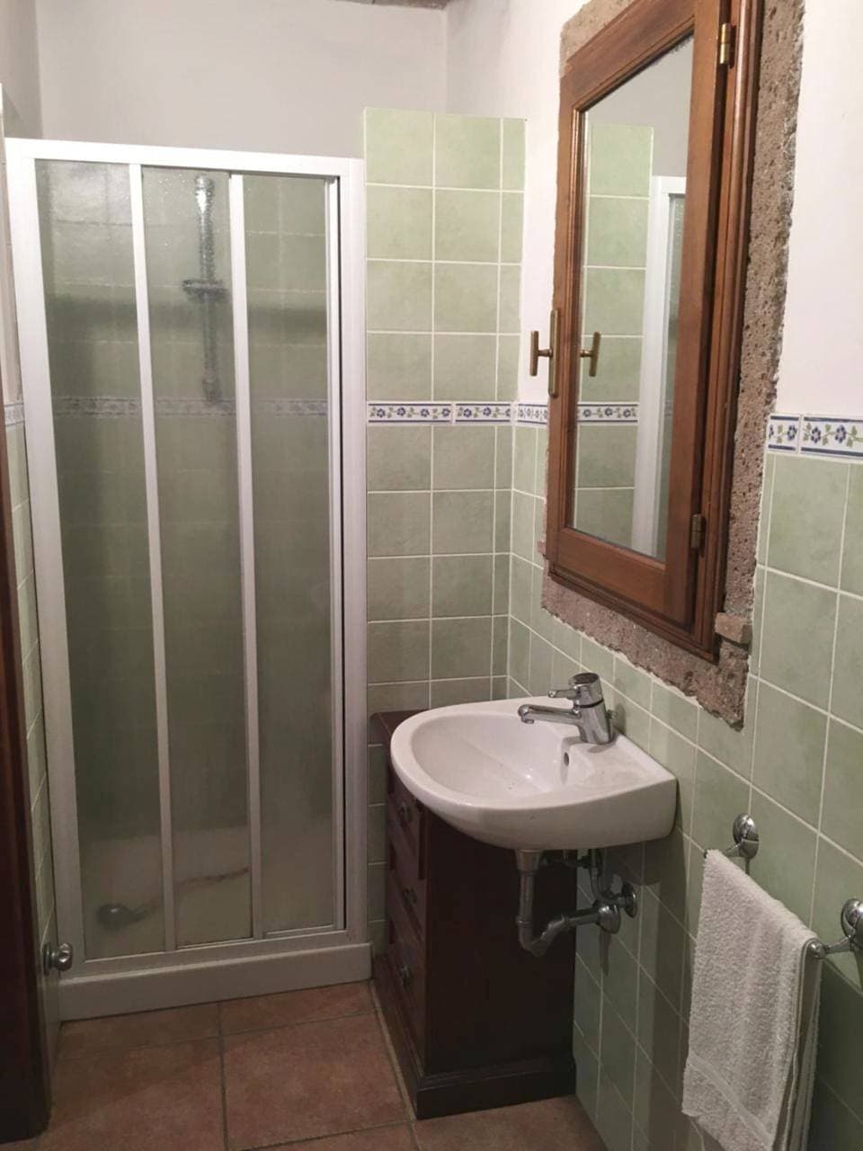 Foto 5 von 40: Two-Bedroom Apartment