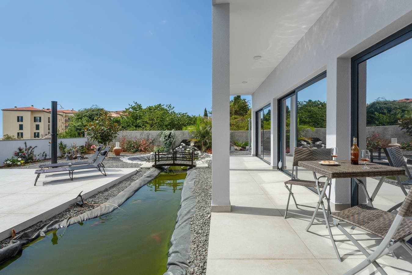 Foto 3 von 40: Studio 'Mariana' mit Atlantikblick, Küche und einzigartiger Gastfreundschaft