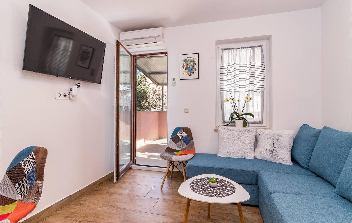 Foto 5 von 24: Urlaub am Meer: Gemütliche Ferienwohnung mit Pool, Terrasse und WLAN