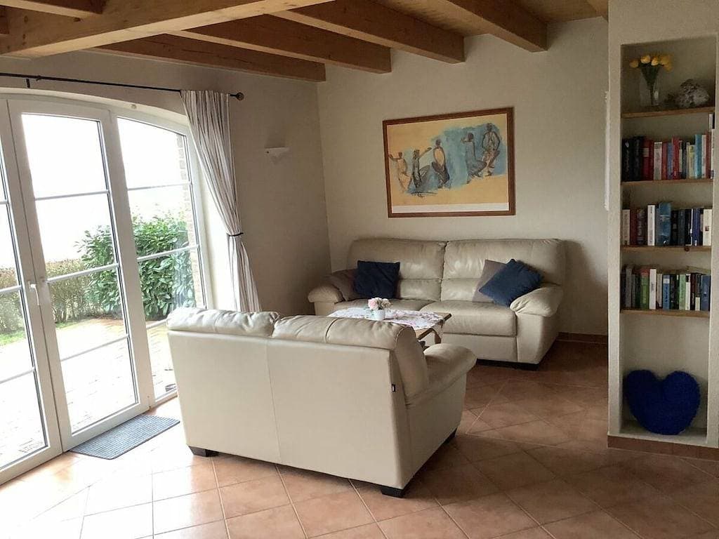 Foto 6 von 22: "Lust auf Haus am See"
