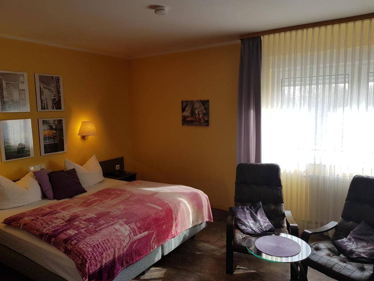 Foto 7 von 10: Double Room