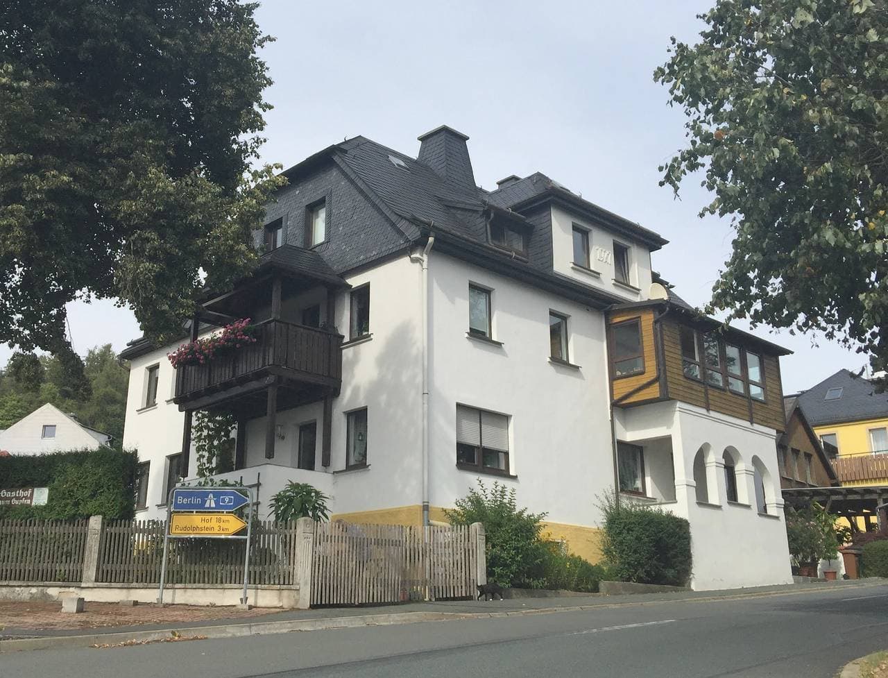 Foto 2 von 19: Ferienwohnung "Am Eisenbühl" - 3-Sterne-Ferienwohnung (90qm) mit Panoramablick