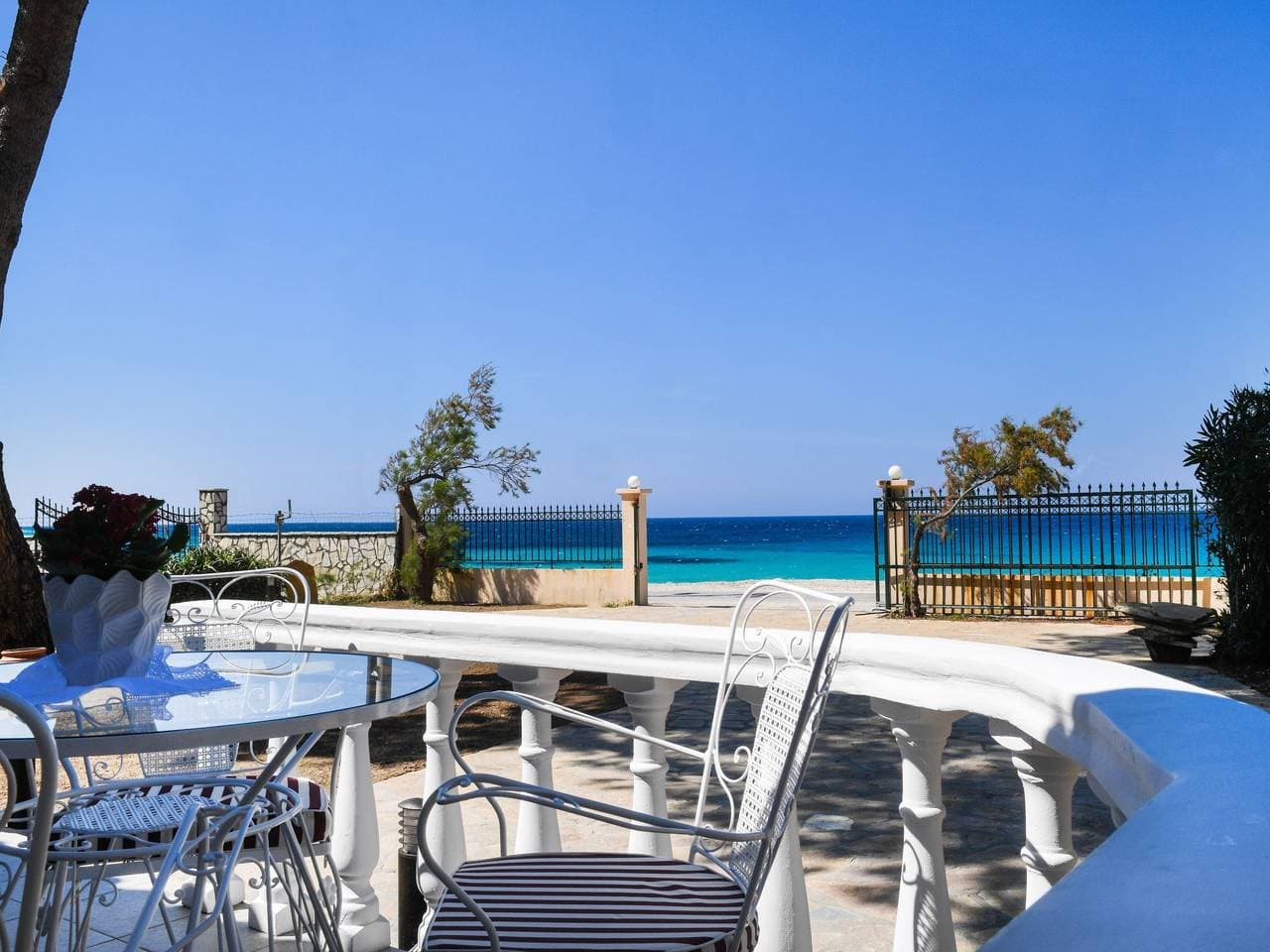 Foto 4 von 29: Eine unabhängige, voll ausgestattete Wohnung direkt am Meer.