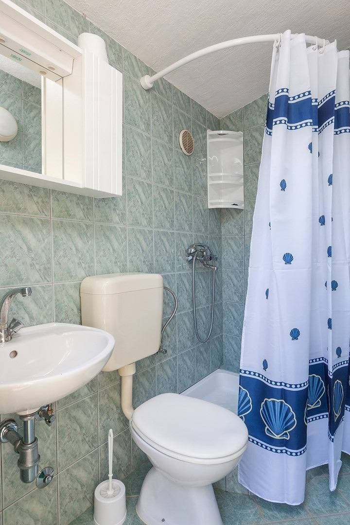 Foto 10 von 31: Ferienhaus Sweet Shelter mit Whirlpool