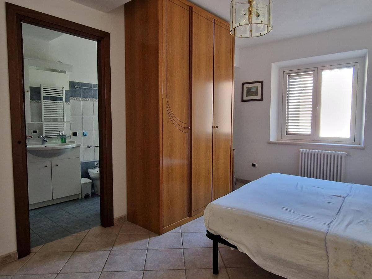 Foto 4 von 16: Two-Bedroom Apartment