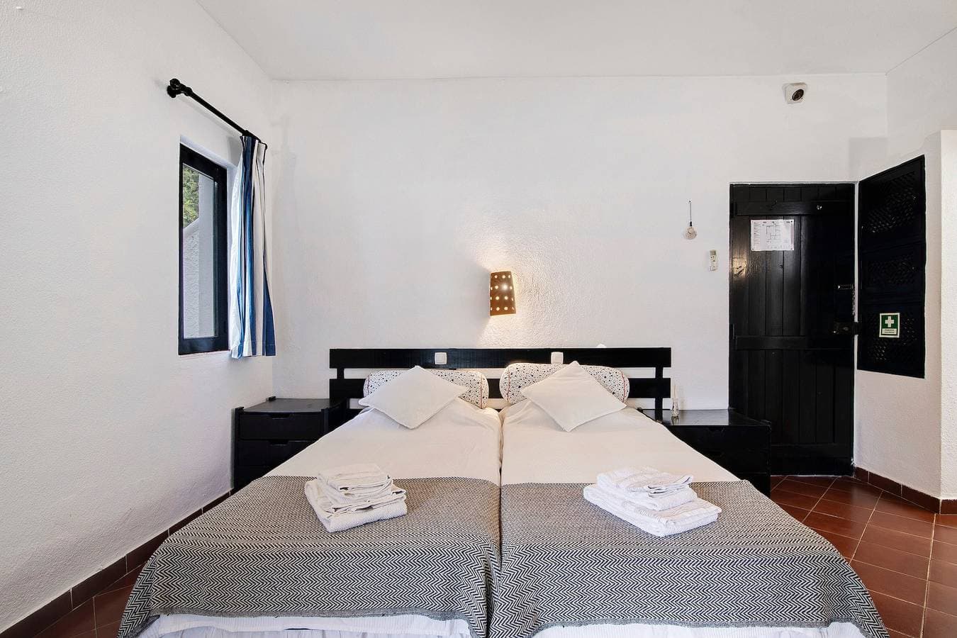 Foto 8 von 26: Ferienwohnung 'Cozy Studio Pedras Del Rei' mit Gemeinschaftspool, WLAN und Klimaanlage