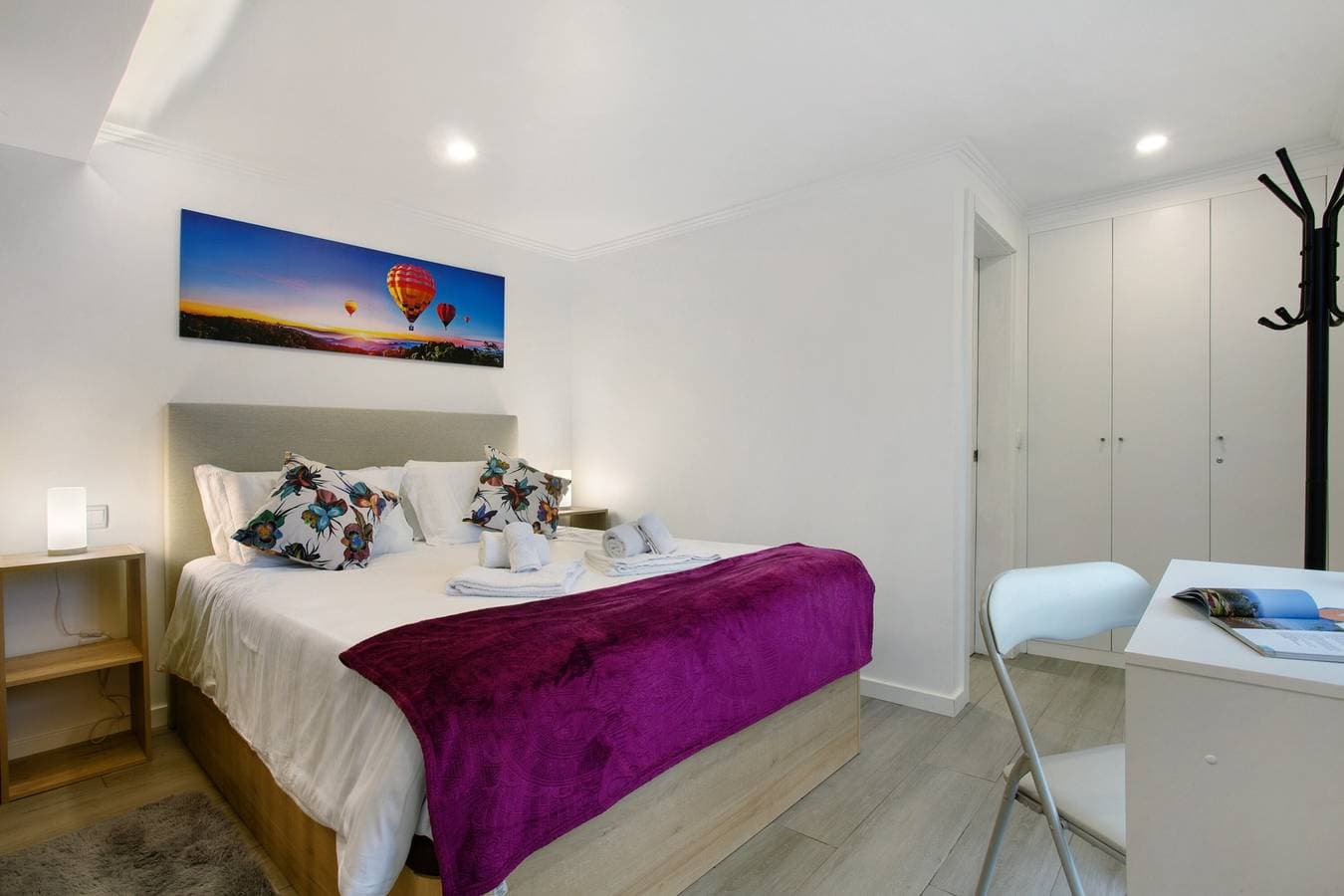 Foto 13 von 29: Ferienhaus 'Little Zen House' mit Bergblick, Wi-Fi und Klimaanlage