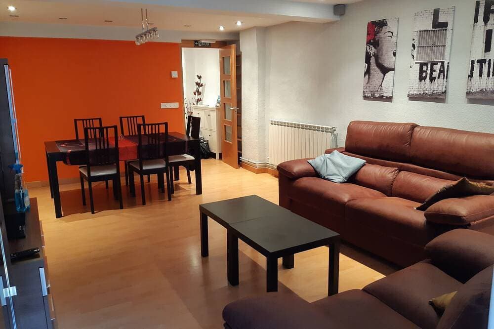 Foto 9 von 21: La Taconera, ein Luxus im Zentrum von Pamplona, Uat00727.