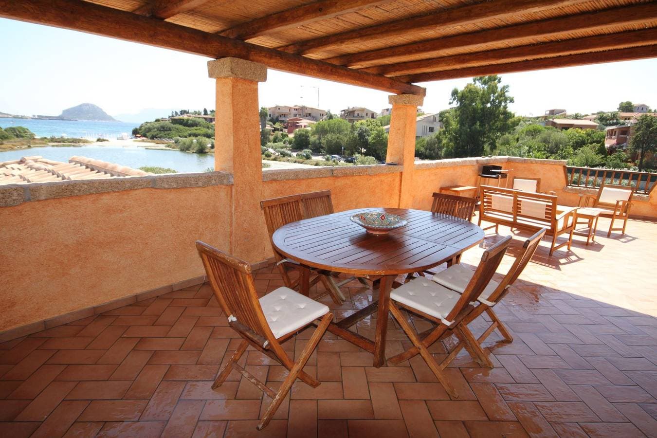 Foto 4 von 25: Ferienwohnung für 5 Personen mit Terrasse